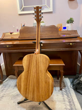 Load image into Gallery viewer, Jean Pierret Handmade SJ-200 Copy