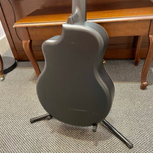 Load image into Gallery viewer, Used McPherson Kevin Michael Carbon Fiber Travel