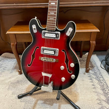 Load image into Gallery viewer, 1960's Encore Hollowbody