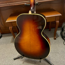 Load image into Gallery viewer, 1930's Regal Archtop