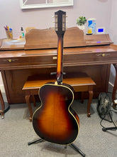 Load image into Gallery viewer, 1930's Regal Archtop