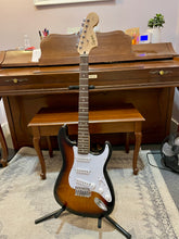 Load image into Gallery viewer, Used 2019 Fender Squier Strat Tobacco Burst