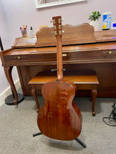 Load image into Gallery viewer, 2023 Martin 000-18 Lefty