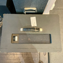 Load image into Gallery viewer, 1960's Cordovox CL10 10LR25