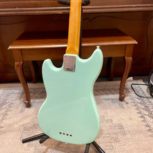 Load image into Gallery viewer, Mint! 2025 Fender Mustang Classic Vibe 60's Bass