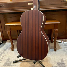 Load image into Gallery viewer, New! Orangewood Juniper Live Rubber Bridge Parlor - Mahogany