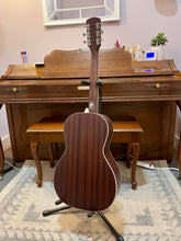 Load image into Gallery viewer, New! Orangewood Juniper Live Rubber Bridge Parlor - Mahogany