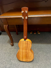 Load image into Gallery viewer, Like New! Larrivee Soprano Ukulele