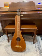 Load image into Gallery viewer, 1930's Greenfield Hawaiian Style 2 Lap Box