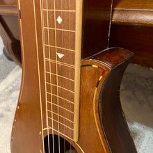 Load image into Gallery viewer, 1930's Greenfield Hawaiian Style 2 Lap Box