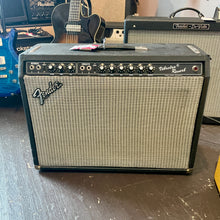 Load image into Gallery viewer, 1980 Fender Vibrolux Reverb