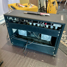 Load image into Gallery viewer, 1980 Fender Vibrolux Reverb