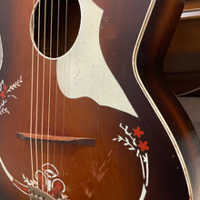 Load image into Gallery viewer, 1950's Del Oro Parlor w/ Flower Stencil