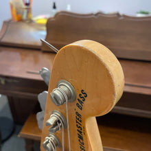 Load image into Gallery viewer, 1978 Fender Musicmaster Bass Olympic White