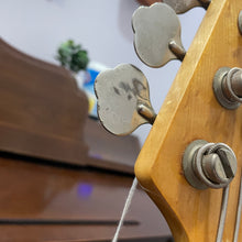 Load image into Gallery viewer, 1978 Fender Musicmaster Bass Olympic White