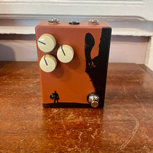 Load image into Gallery viewer, Used Ennio Western Fuzz Pedal