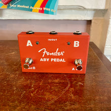 Load image into Gallery viewer, Used Fender ABY Pedal