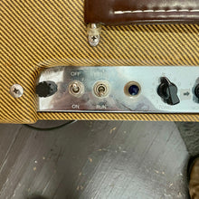 Load image into Gallery viewer, Used Victoria 20112-T Amp
