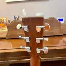 Load image into Gallery viewer, 1995 Martin D-18 Acoustic w/Pickup