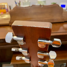 Load image into Gallery viewer, 1995 Martin D-18 Acoustic w/Pickup