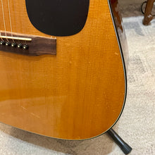 Load image into Gallery viewer, 1995 Martin D-18 Acoustic w/Pickup