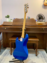 Load image into Gallery viewer, ESP 400 Series Bass - Blue