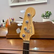 Load image into Gallery viewer, 2018 Fender American Elite P. Bass Champagne