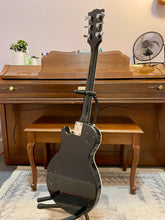 Load image into Gallery viewer, 1970's Univox Gold Top Les Paul Copy