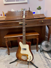 Load image into Gallery viewer, 1960's Kay Vanguard K100