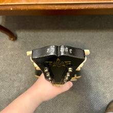 Load image into Gallery viewer, 1930s Vega Electric A-Style Mandolin Black