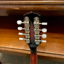 Load image into Gallery viewer, Used Fender FM-300 Mandolin Sunburst