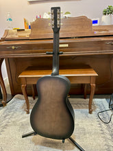 Load image into Gallery viewer, 2007 Gretsch G4510 "The Showdown"