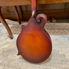 Load image into Gallery viewer, Like New! The Loar LM-490-BK F-Style Mandolin