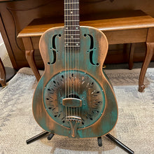 Load image into Gallery viewer, Demo Recording King RM-997-VG "Swamp Dog" Resonator