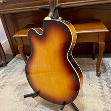 Load image into Gallery viewer, 1967 Gretsch G6117 Double Anniversary