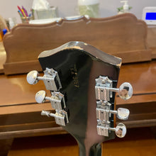Load image into Gallery viewer, 1967 Gretsch G6117 Double Anniversary