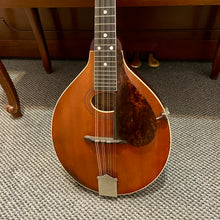 Load image into Gallery viewer, 1916 Gibson A-1 Mandolin Natural