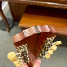 Load image into Gallery viewer, 1916 Gibson A-1 Mandolin Natural