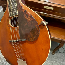 Load image into Gallery viewer, 1916 Gibson A-1 Mandolin Natural