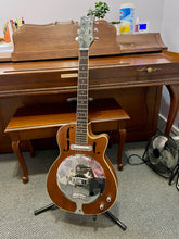 Load image into Gallery viewer, Used Dean RCE Resonator w/pickup