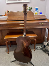 Load image into Gallery viewer, 1933 Epiphone Olympic Archtop