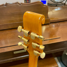 Load image into Gallery viewer, Burns Marquee Club Series