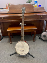 Load image into Gallery viewer, Used Recording King RKOH-06 5 String Open Back Banjo