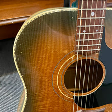 Load image into Gallery viewer, 1968 Grammer G58-M Green Burst