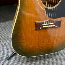 Load image into Gallery viewer, 1968 Grammer G58-M Green Burst