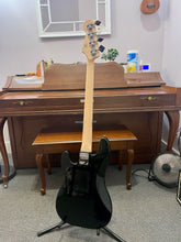Load image into Gallery viewer, 2024 Squier Affinity PJ Bass Black