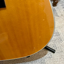 Load image into Gallery viewer, 80s Alvarez Model 5220 Acoustic