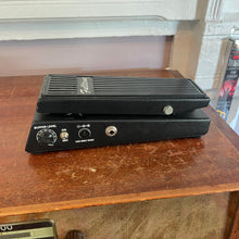 Load image into Gallery viewer, Used Fulltone Clyde Deluxe Wah