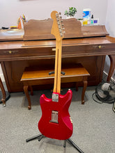 Load image into Gallery viewer, 2002 Fender Cyclone Candy Apple Red