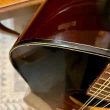 Load image into Gallery viewer, 1982 Guild D2-12 - Tobacco Burst